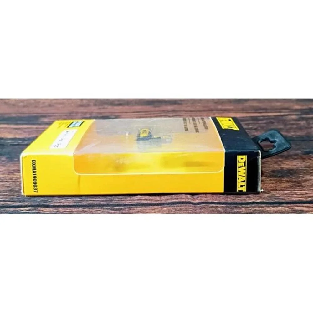 DeWalt 3.5mm Audio‎ Adapter for Lightning Devices